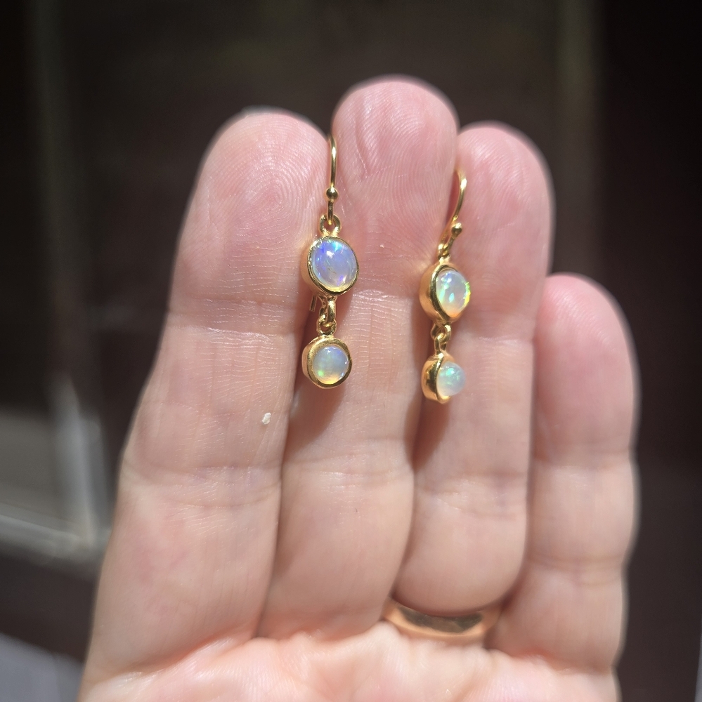 Opal sterling & gold 4k each earrings - Picture 4 of 8